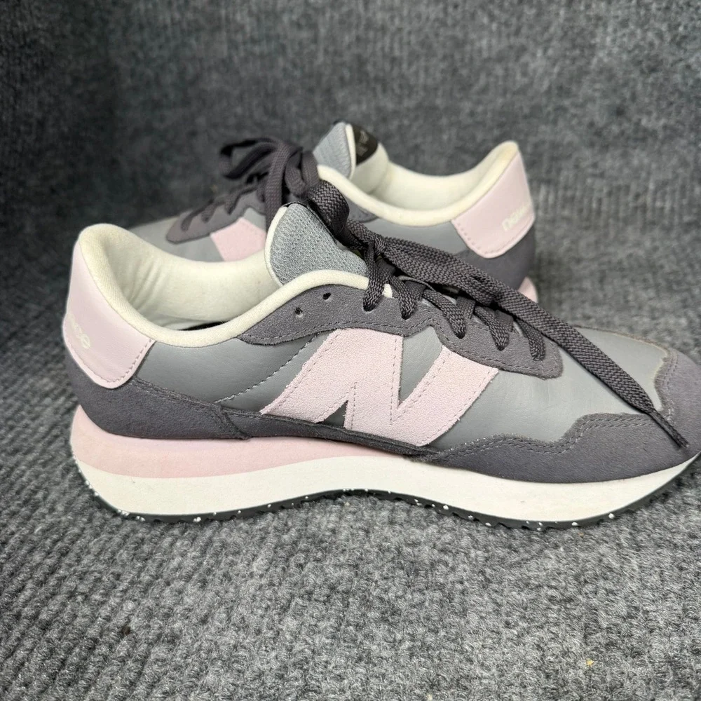 New Balance 237 Lifestyle Sneakers Womens 8.5 Grey Pink Excellent Low Top Casual